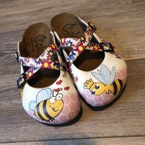 Calceo Bee Shoes